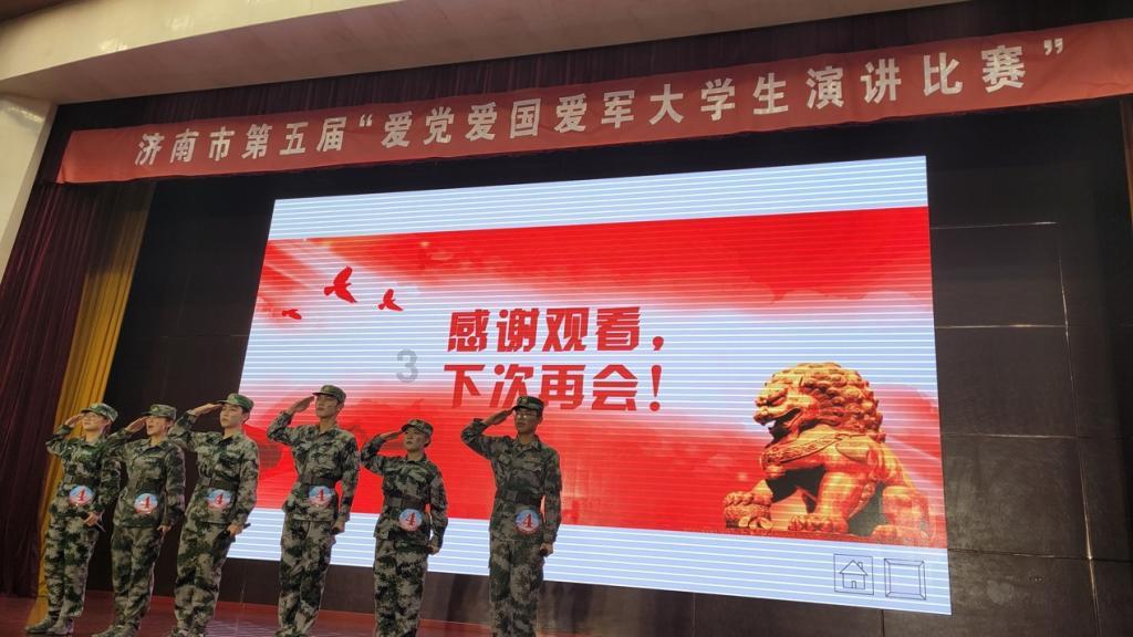 侯赛因动作被认为有侮辱意思，主裁是伊朗人很熟悉穆斯林国家习惯