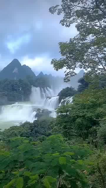 普通人在找工作中，是选择名声很差的大公司还是没有名声的小公司?游戏画面